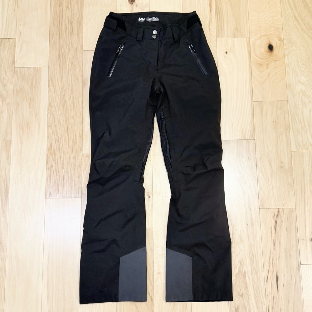 LIKE NEW Helly Hansen Women’s Alphelia 2.0 Insulated Ski Pants